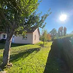 Maison De Camp. Plain-pied Avec Jardin, 2 Chambres, Terrasse Couverte, Proche Gerardmer Et Saint-die - Fr-1-589-386 *