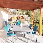 Дом отдыха Maison De Camp. Plain-pied Avec Jardin, 2 Chambres, Terrasse Couverte, Proche Gerardmer Et Saint-die - Fr-1-589-386 Saint-Leonard (Vosges)