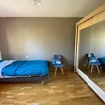 Maison De Camp. Plain-pied Avec Jardin, 2 Chambres, Terrasse Couverte, Proche Gerardmer Et Saint-die - Fr-1-589-386 *