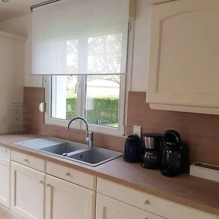 Maison De Camp. Plain-pied Avec Jardin, 2 Chambres, Terrasse Couverte, Proche Gerardmer Et Saint-die - Fr-1-589-386