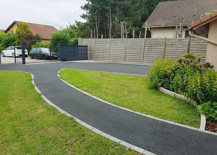 Maison De Camp. Plain-pied Avec Jardin, 2 Chambres, Terrasse Couverte, Proche Gerardmer Et Saint-die - Fr-1-589-386